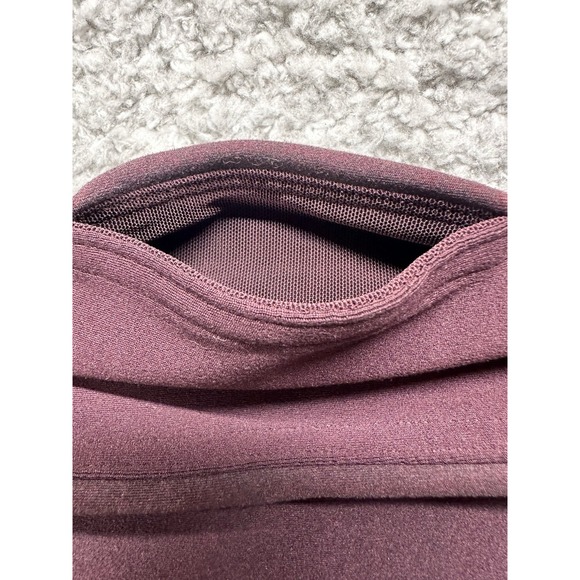 Athleta Women's SP Ultra High Rise Elation 7/8 Tight Leggings, Red‎ Ombre Yoga - Picture 7 of 7